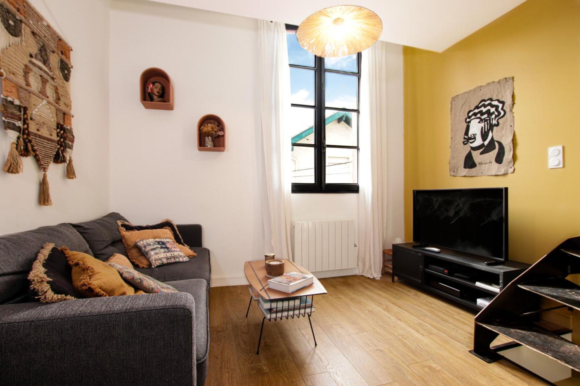 Superbe Maison Au Coeur De La A Deux Pas De La Cote Des Basques Appartement *